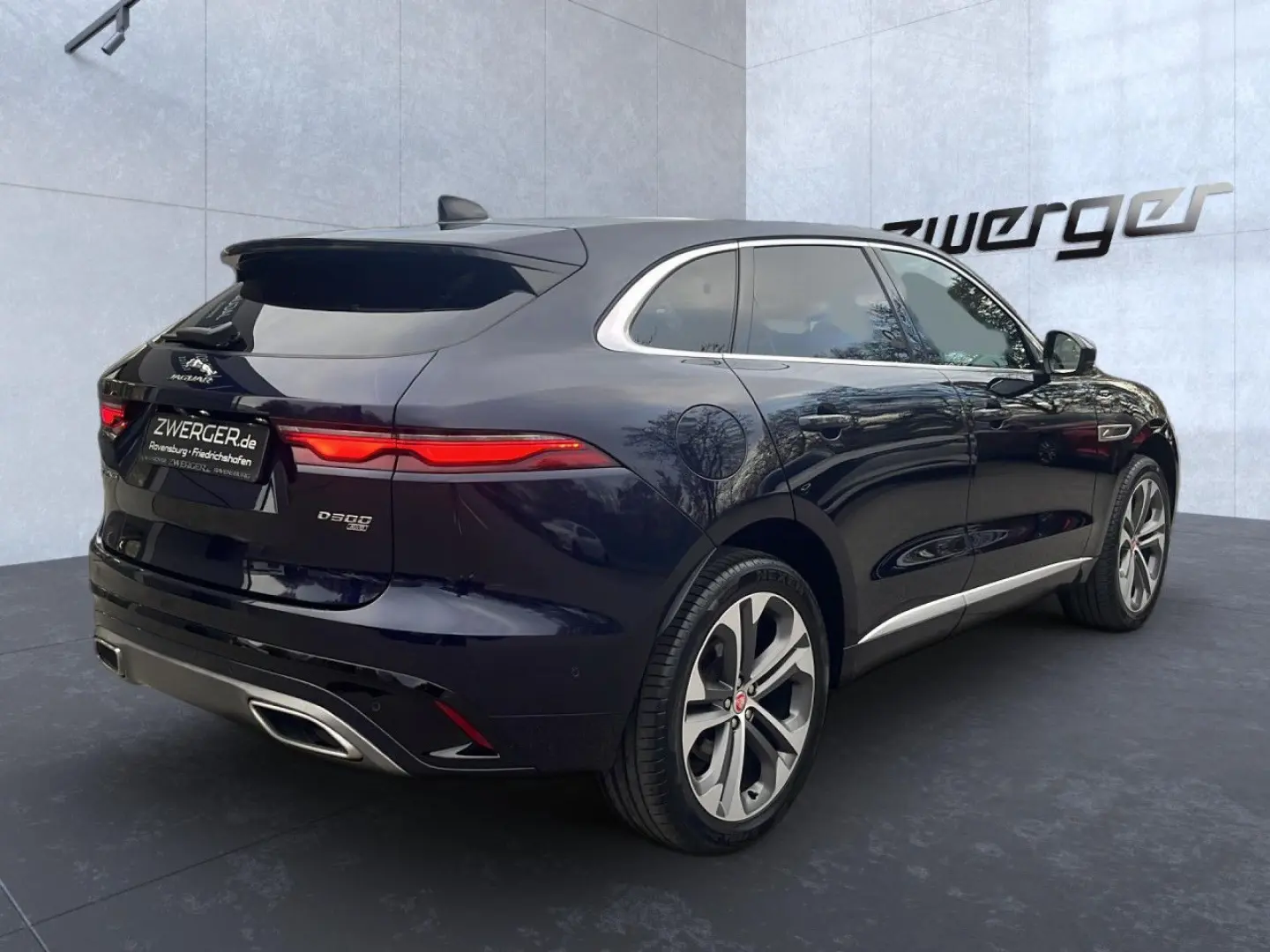 F-Pace D300 AWD R-Dynamic SE SCHIEBEDACH
