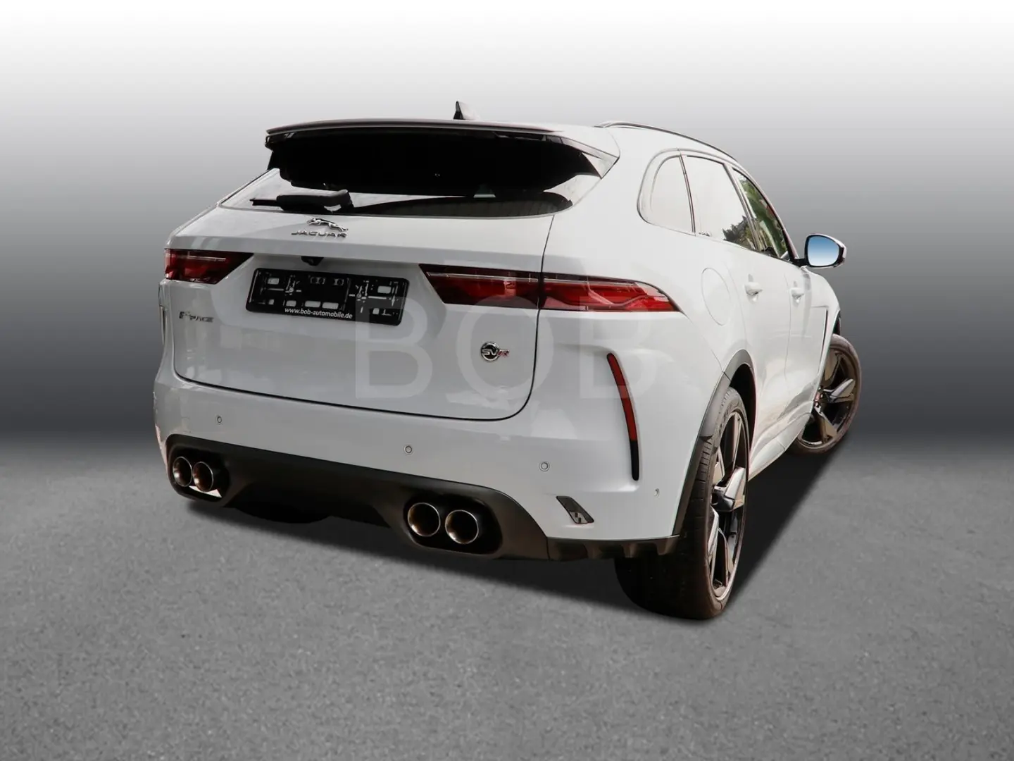 F-Pace P550 SVR AWD