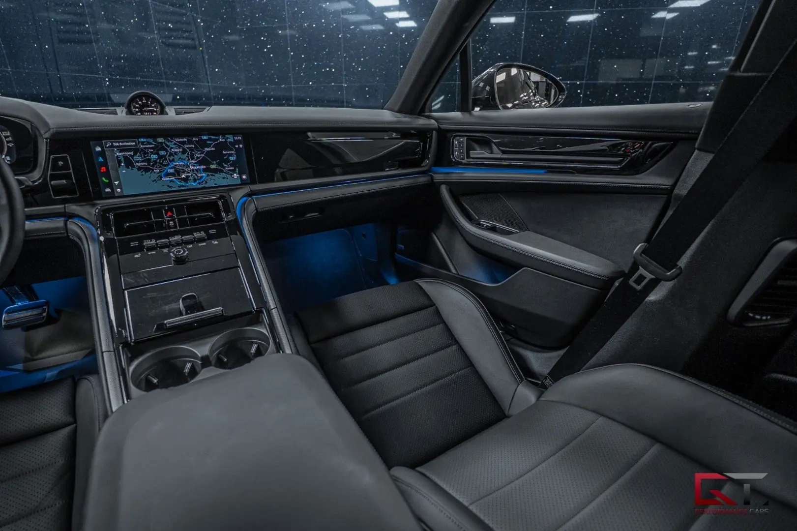 Panamera 4S E-Hybrid 972 Pano 21  BOSE 14-way