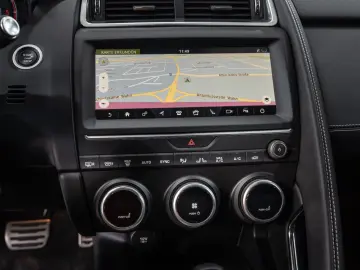 E-PACES AWD R-DYNAMIC BLACK-PACK 19 LM NAVI DAB