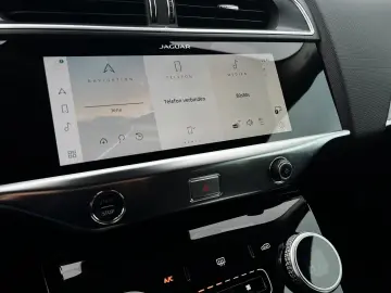 I-Pace EV400 S Dual Keyless DAB  ACC SitzHZ