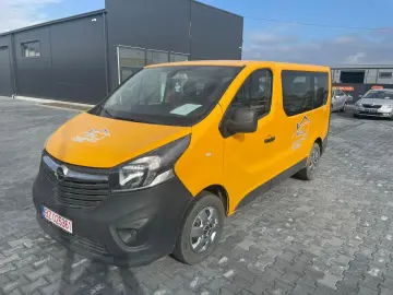 Opel Vivaro 1.6 CDTI L2H1  8 1 locuri