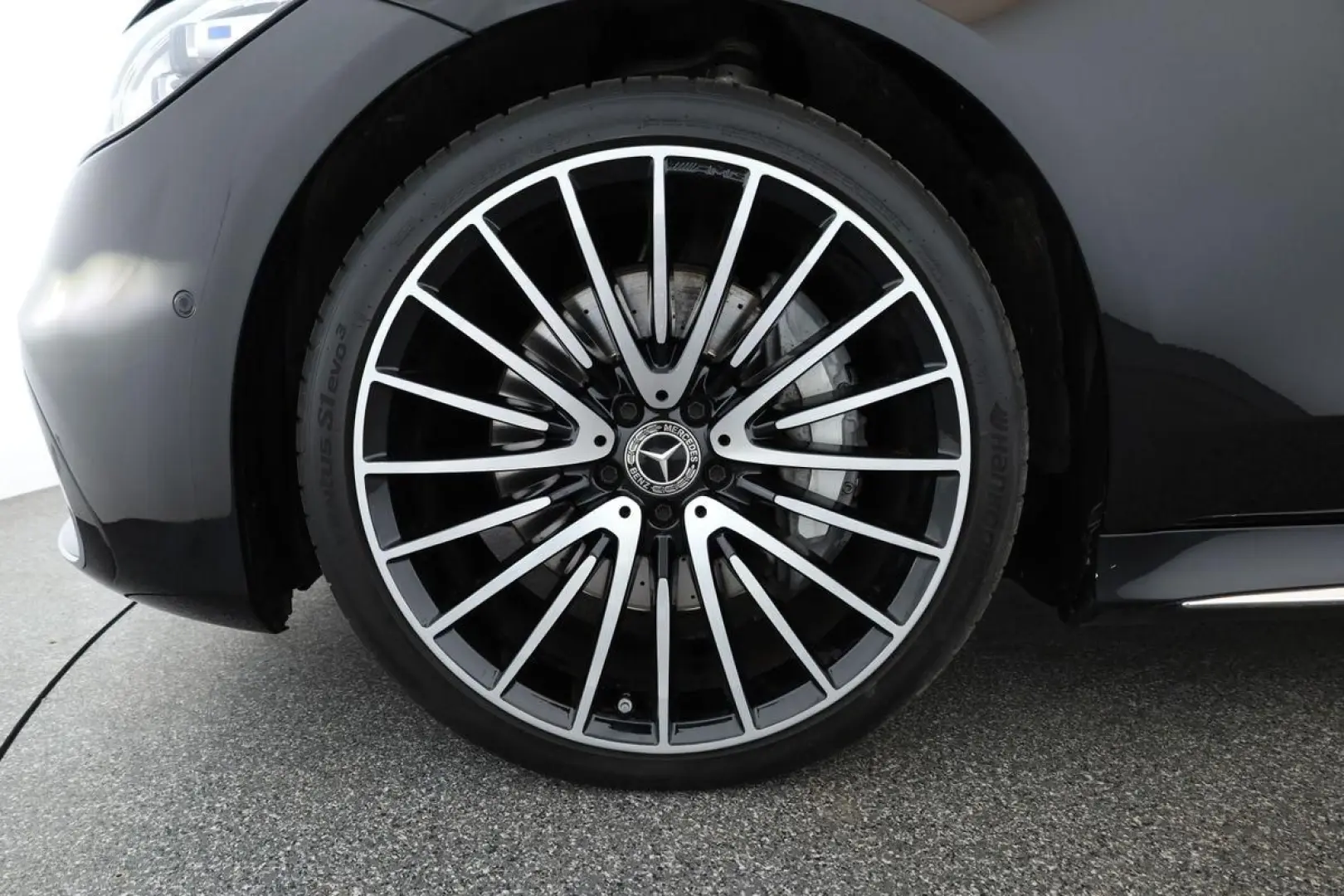 S 580 lang AMG DIGITAL Pano HUD HighEndFond 21