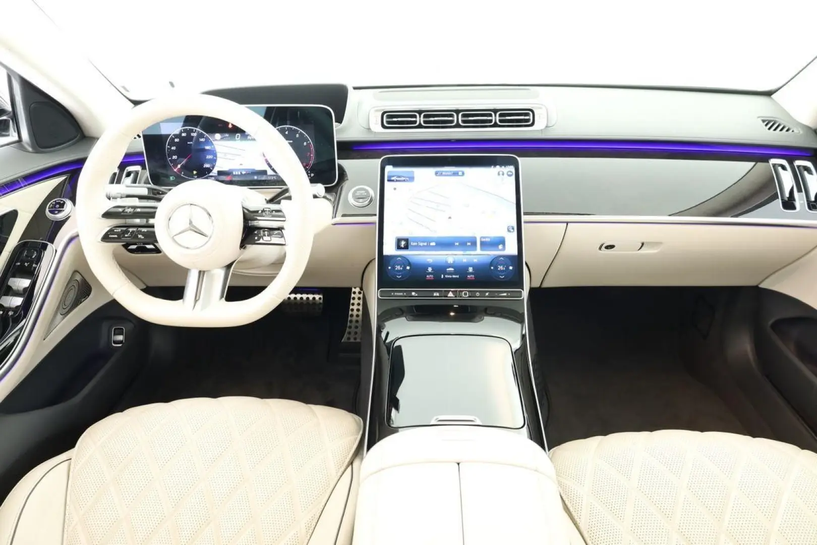 S 580 lang AMG DIGITAL Pano HUD HighEndFond 21