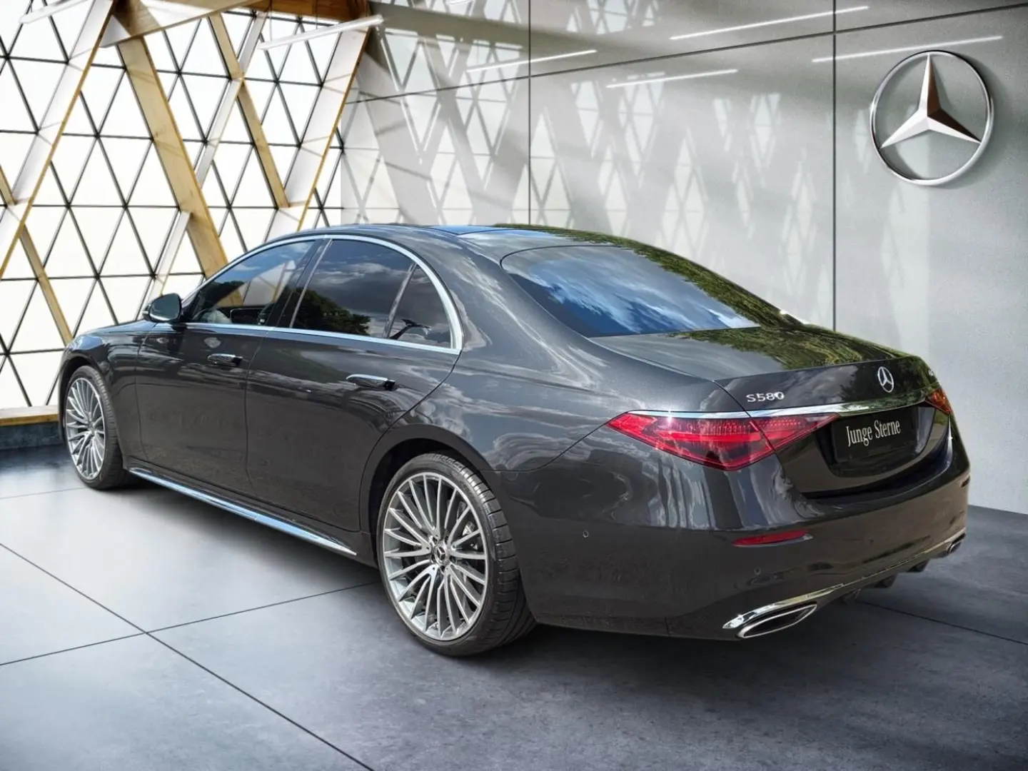 S 580 4MATIC AMG Pano AR-HUD 360  Burm