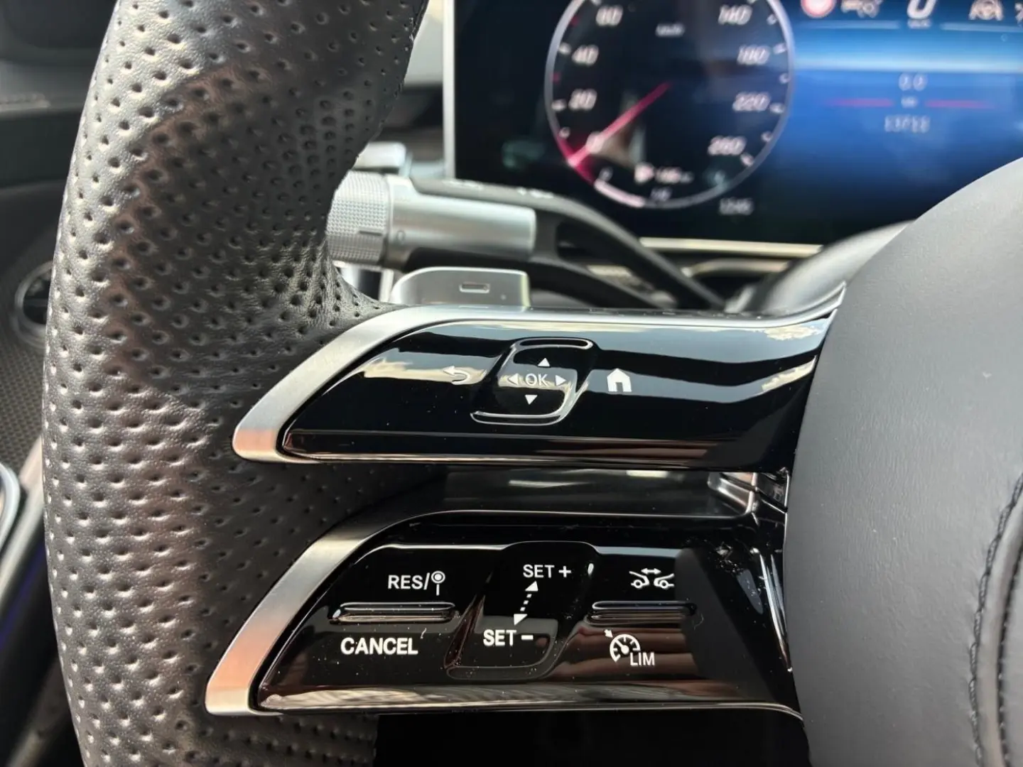 S 580 4MATIC AMG Pano AR-HUD 360  Burm