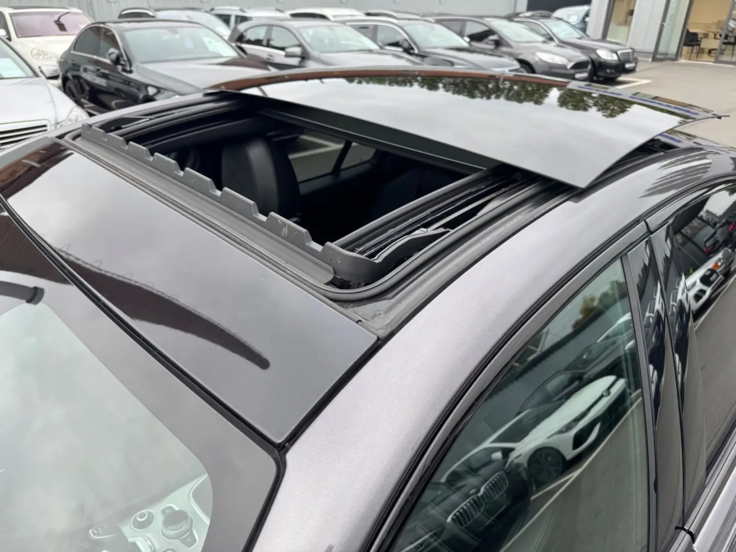 Giulia  VELOCE Q4 PANO RFK MEMORY ACC CARPLAY