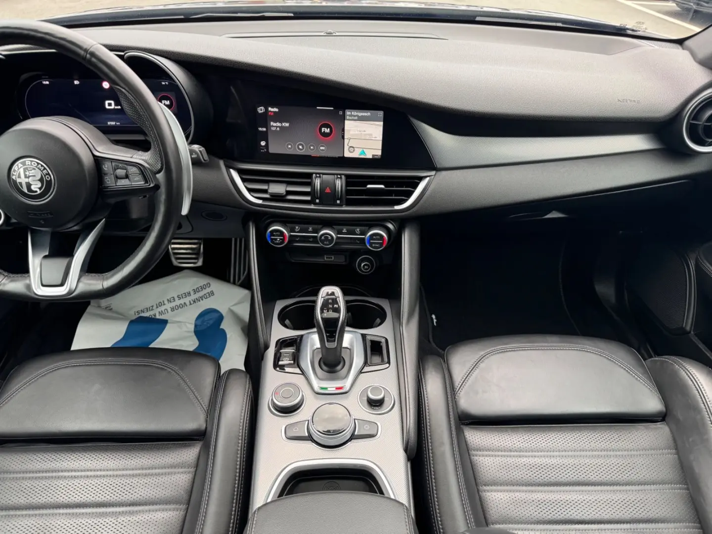 Giulia  VELOCE Q4 PANO RFK MEMORY ACC CARPLAY