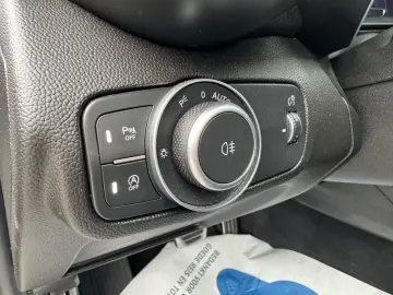 Giulia  VELOCE Q4 PANO RFK MEMORY ACC CARPLAY