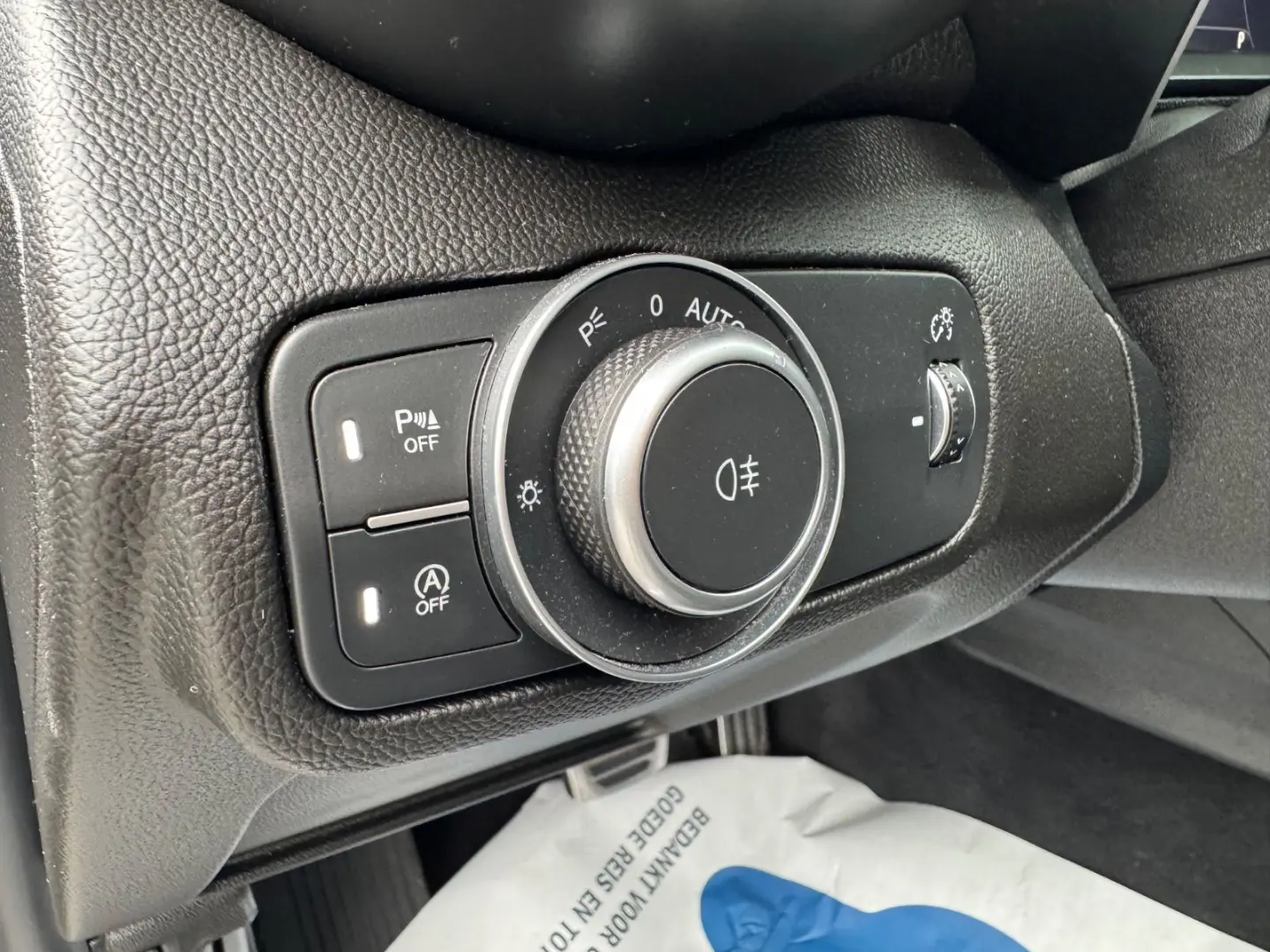 Giulia  VELOCE Q4 PANO RFK MEMORY ACC CARPLAY