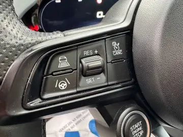 Giulia  VELOCE Q4 PANO RFK MEMORY ACC CARPLAY