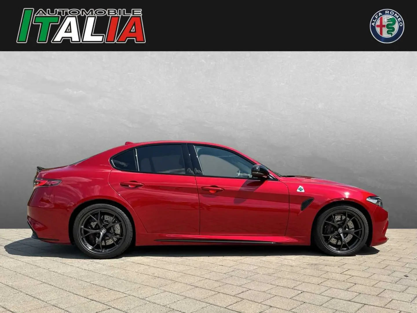 Giulia 2.9 V6 Bi-Turbo AT8 Quadrifoglio