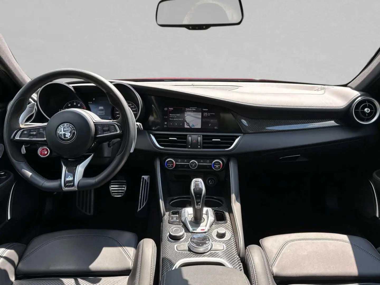 Giulia 2.9 V6 Bi-Turbo AT8 Quadrifoglio