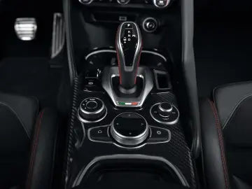 Giulia QV Quadrifoglio - GRAIL - Schmidt 1.Hand