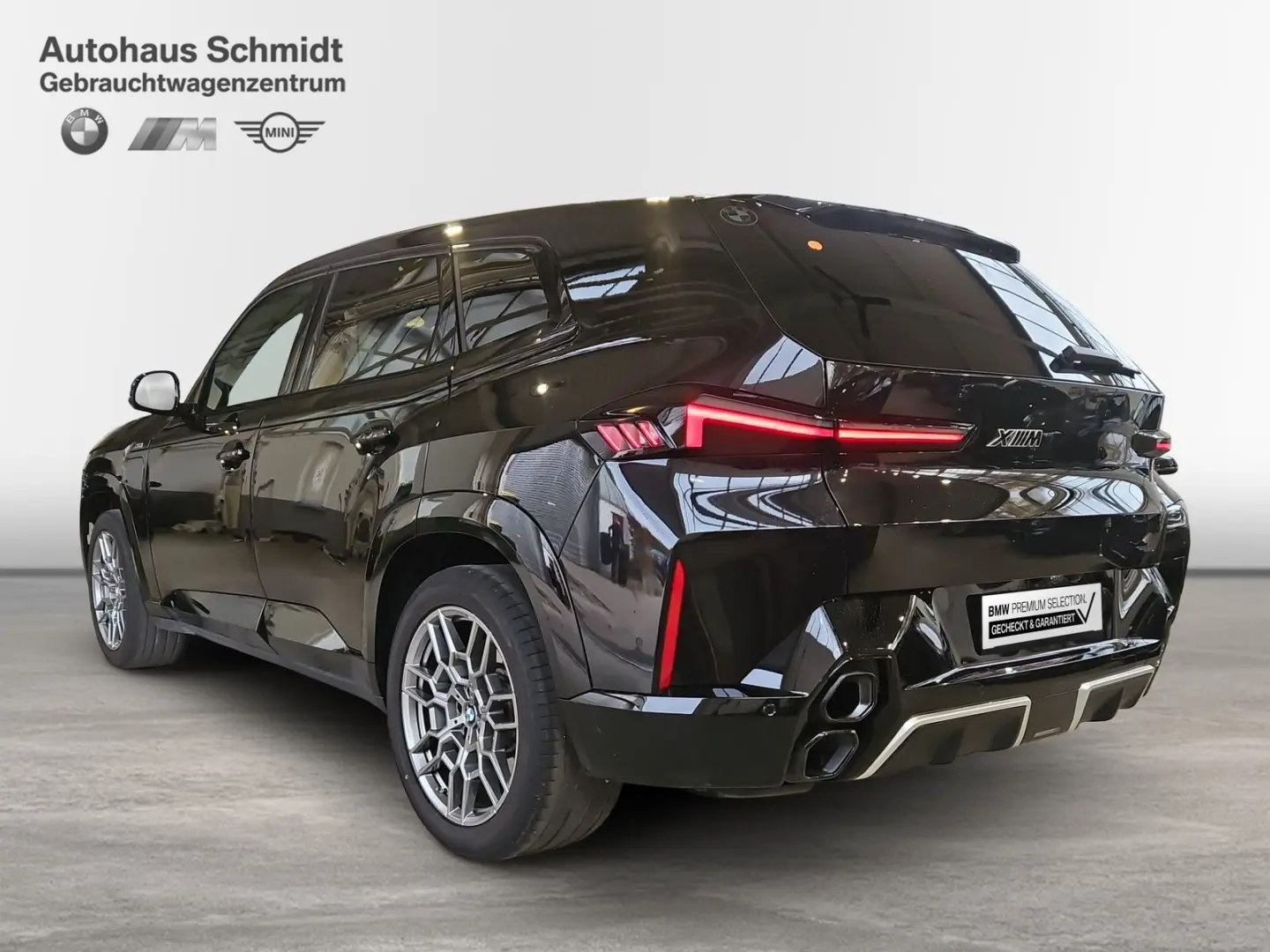 XM 50e  M Sportpaket H&K Surround