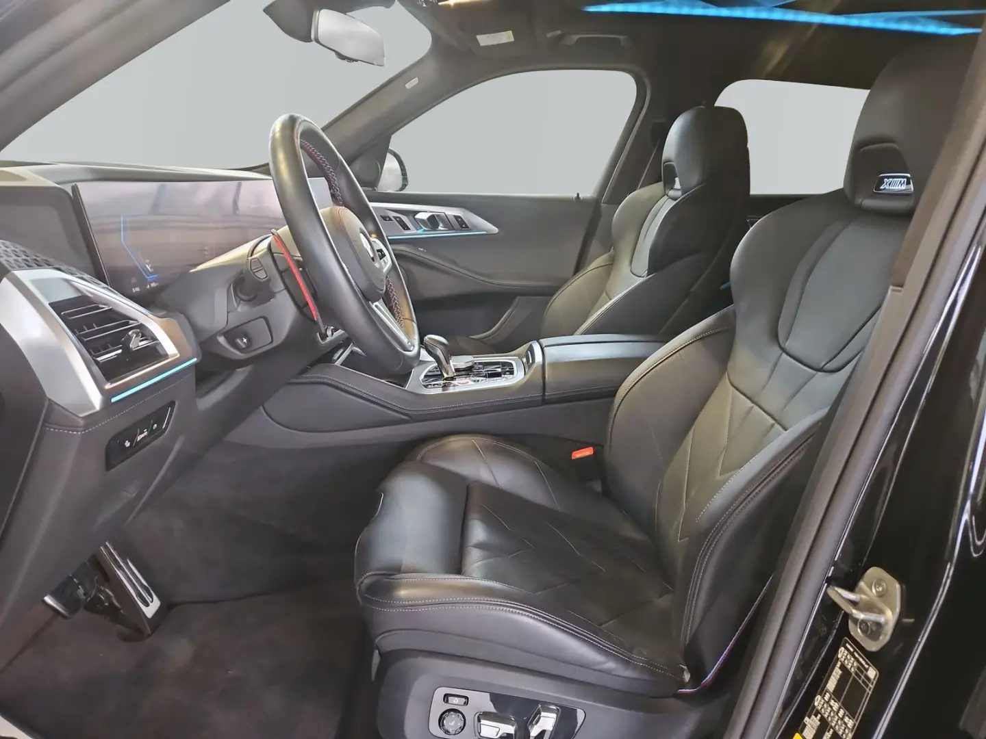 XM 50e  M Sportpaket H&K Surround