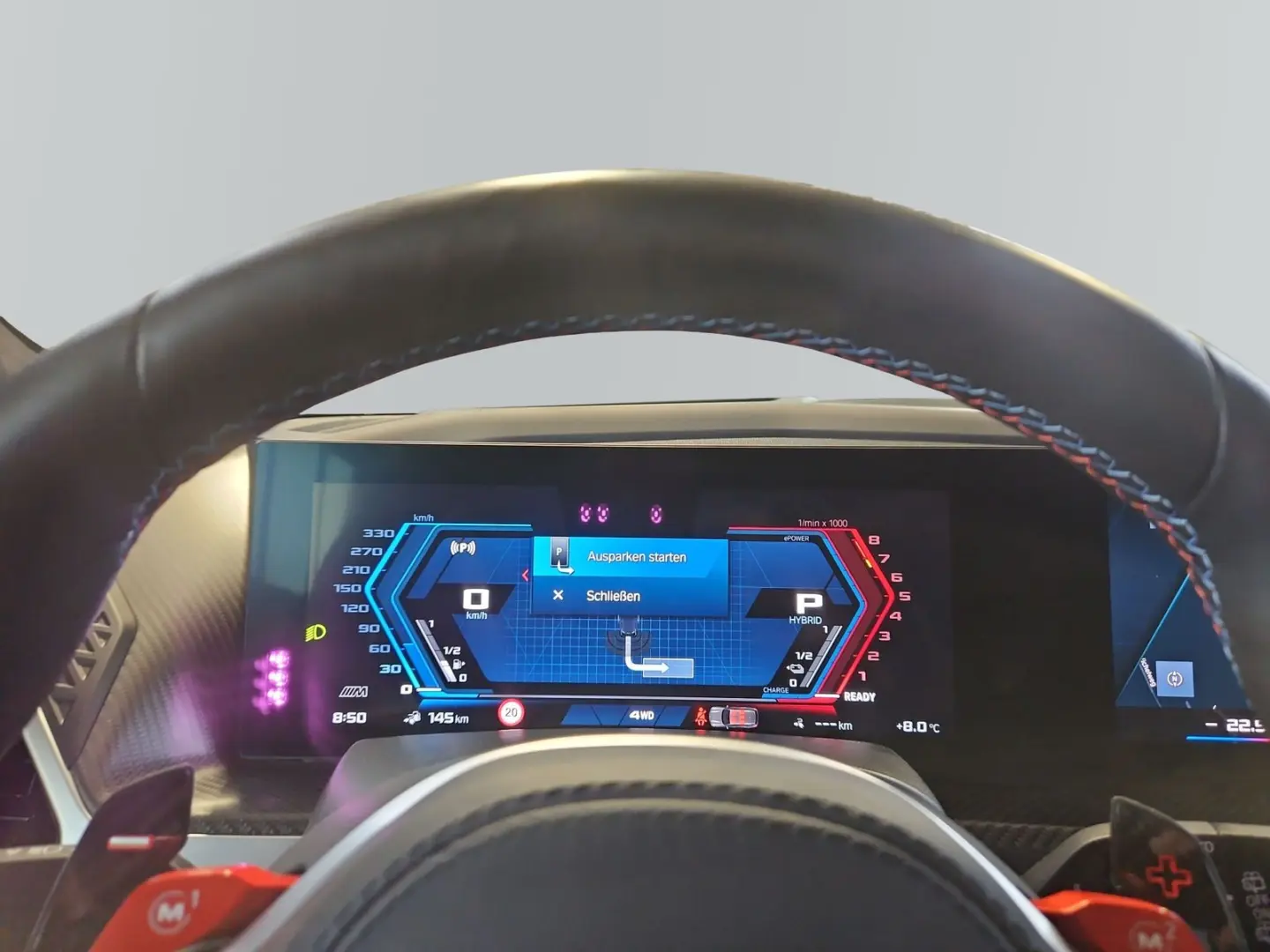 XM 50e  M Sportpaket H&K Surround