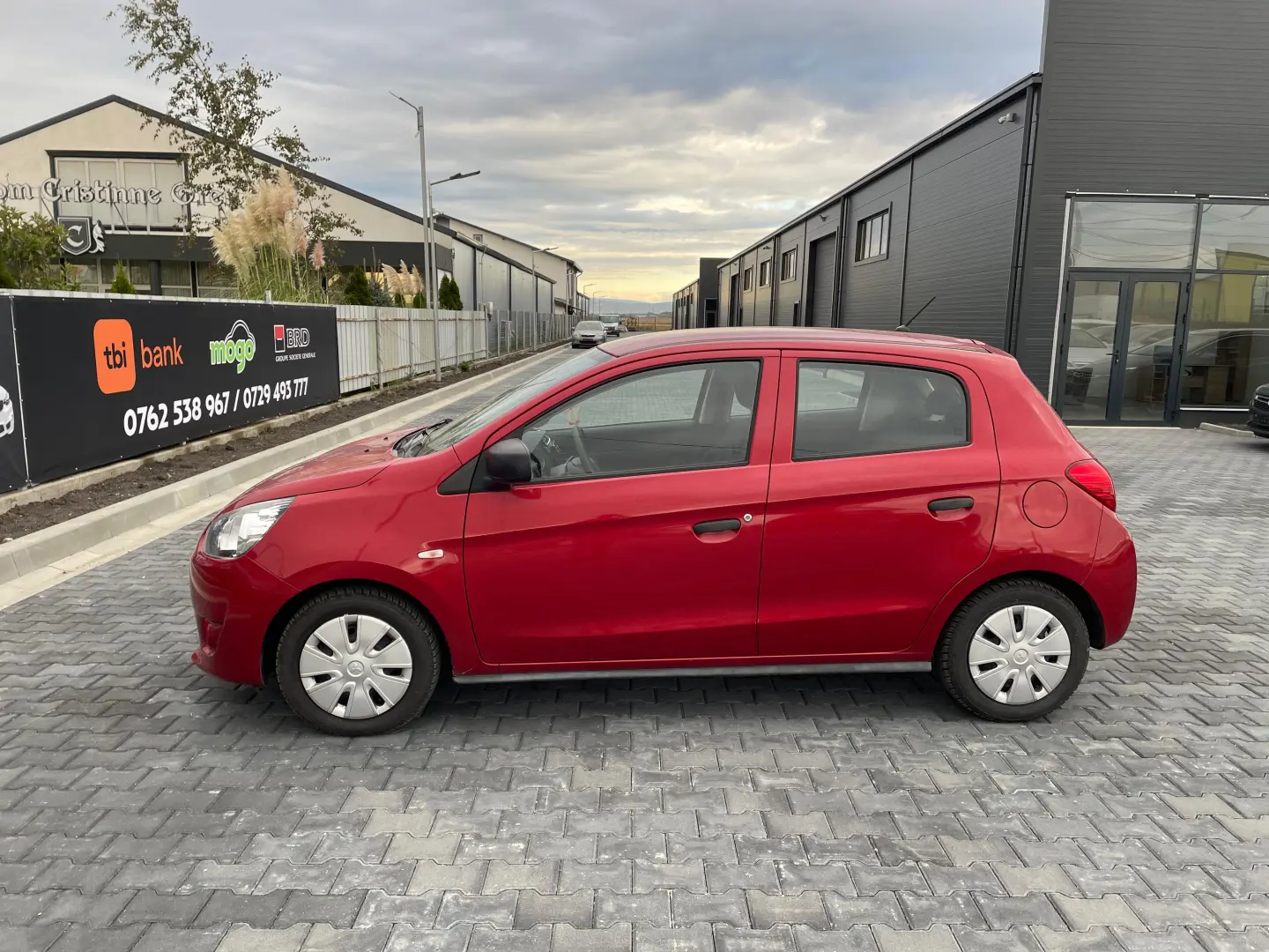 Mitsubishi Space Star 1.0 Basis