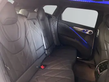 XM 50e . 22  LC Prof. HUD H K DAB