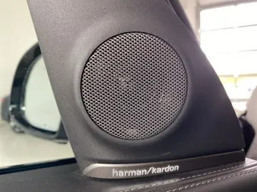 XM 50e . 22  LC Prof. HUD H K DAB