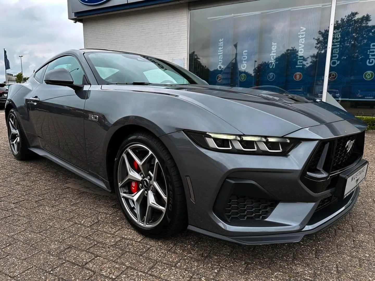 Mustang Fastback 5.0 V8 GT LED BLIS Sync4 RFK