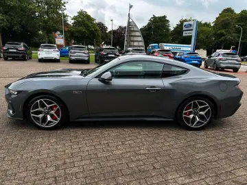 Mustang Fastback 5.0 V8 GT LED BLIS Sync4 RFK