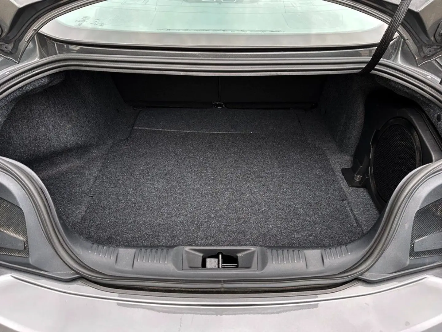 Mustang Fastback 5.0 V8 GT LED BLIS Sync4 RFK