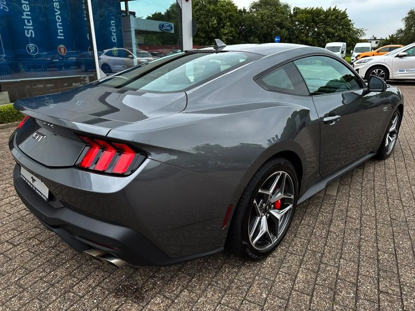 Mustang Fastback 5.0 V8 GT LED BLIS Sync4 RFK