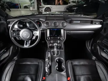 Mustang GT 5.0 Ti-VCT V8 Fastback  PREMIUM2 SYNC