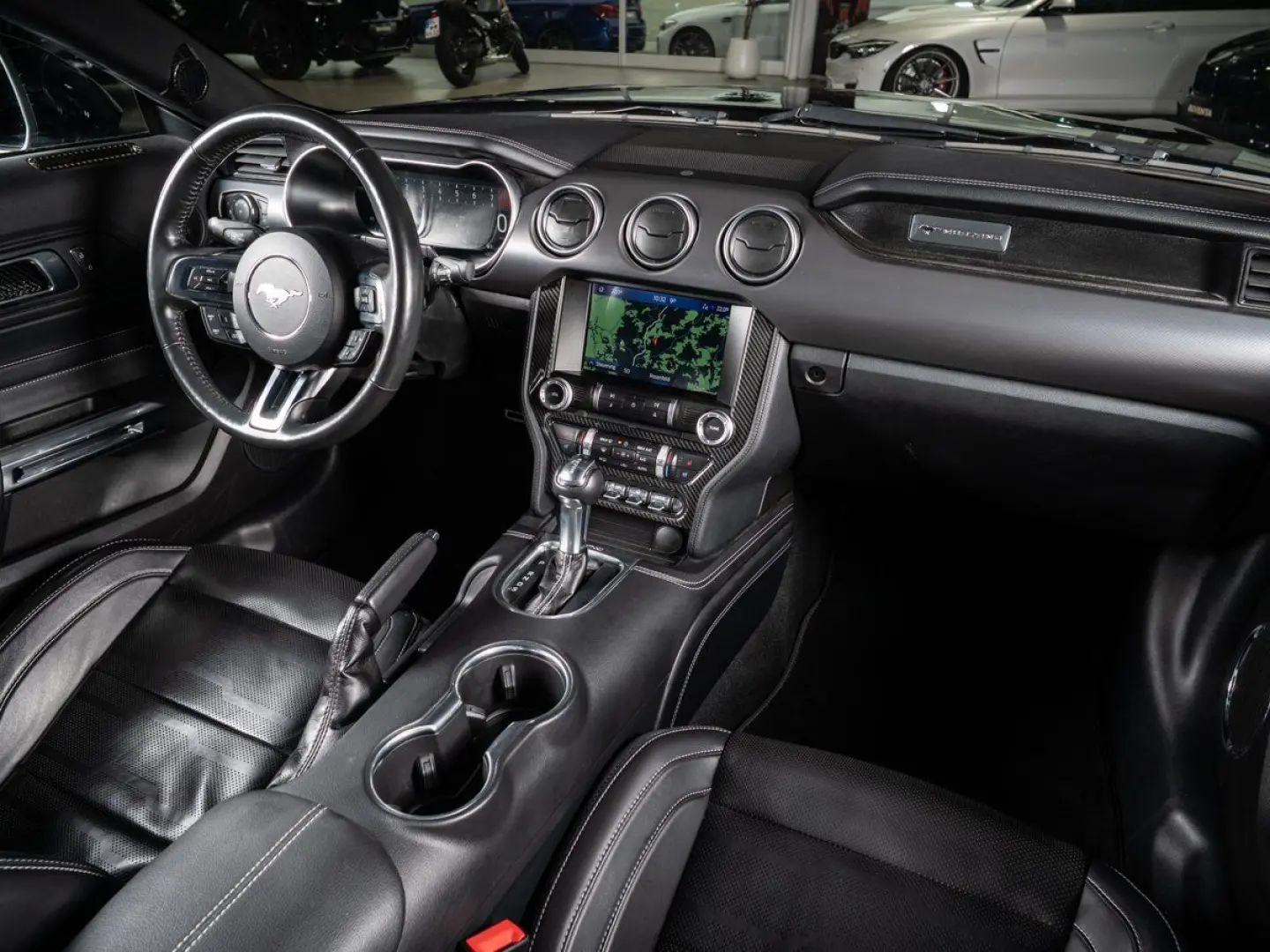 Mustang GT 5.0 Ti-VCT V8 Fastback  PREMIUM2 SYNC