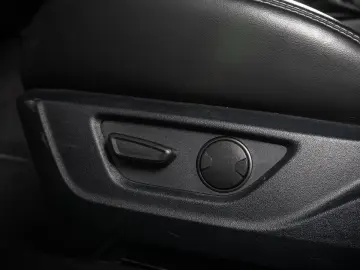 Mustang GT 5.0 Ti-VCT V8 Fastback  PREMIUM2 SYNC