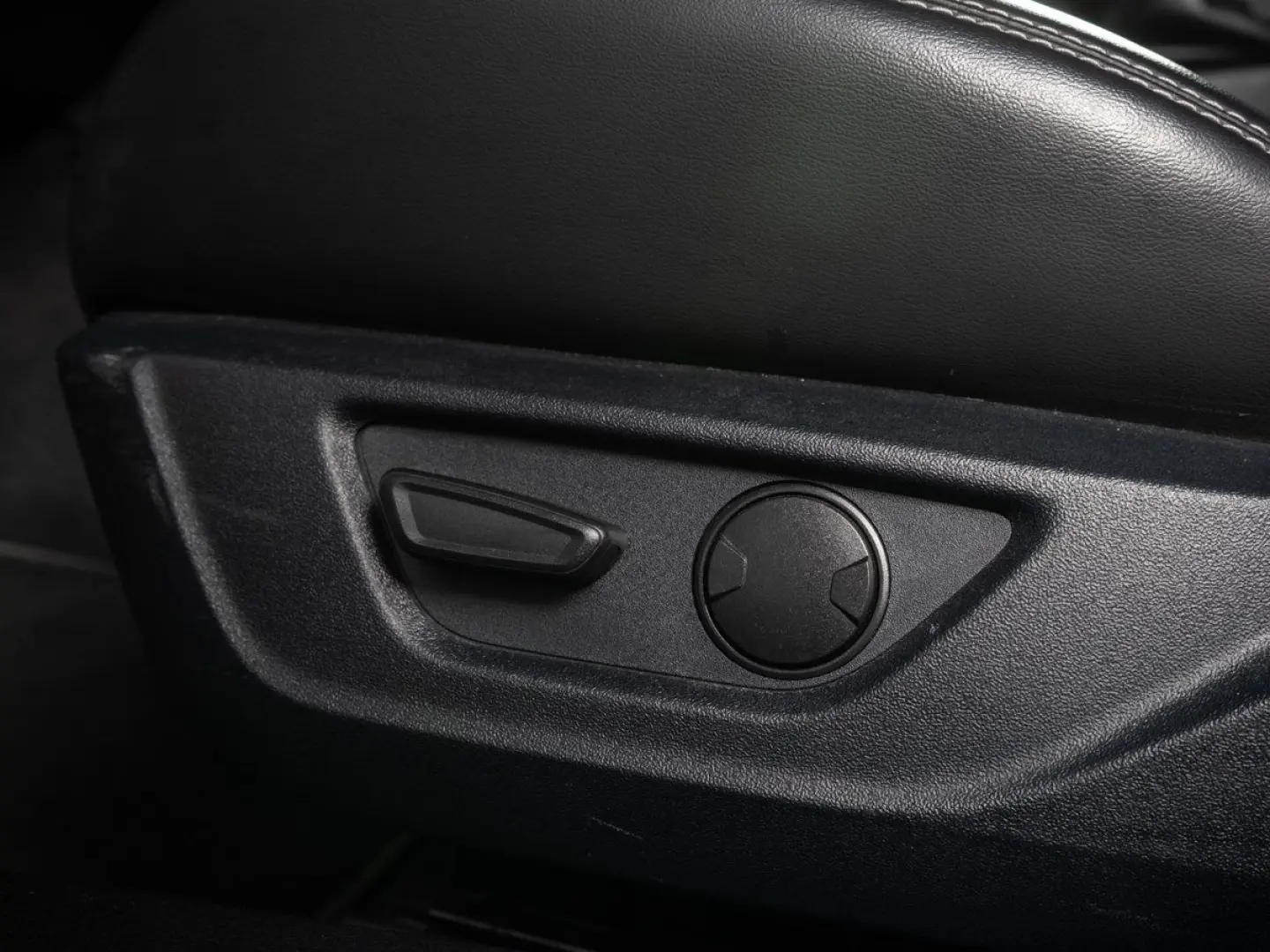 Mustang GT 5.0 Ti-VCT V8 Fastback  PREMIUM2 SYNC