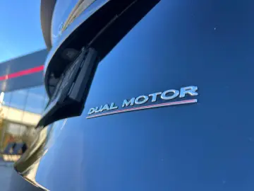 Tesla Model Y Performance Dual Motor AWD 2022