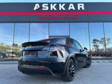 Tesla Model Y Performance Dual Motor AWD 2022