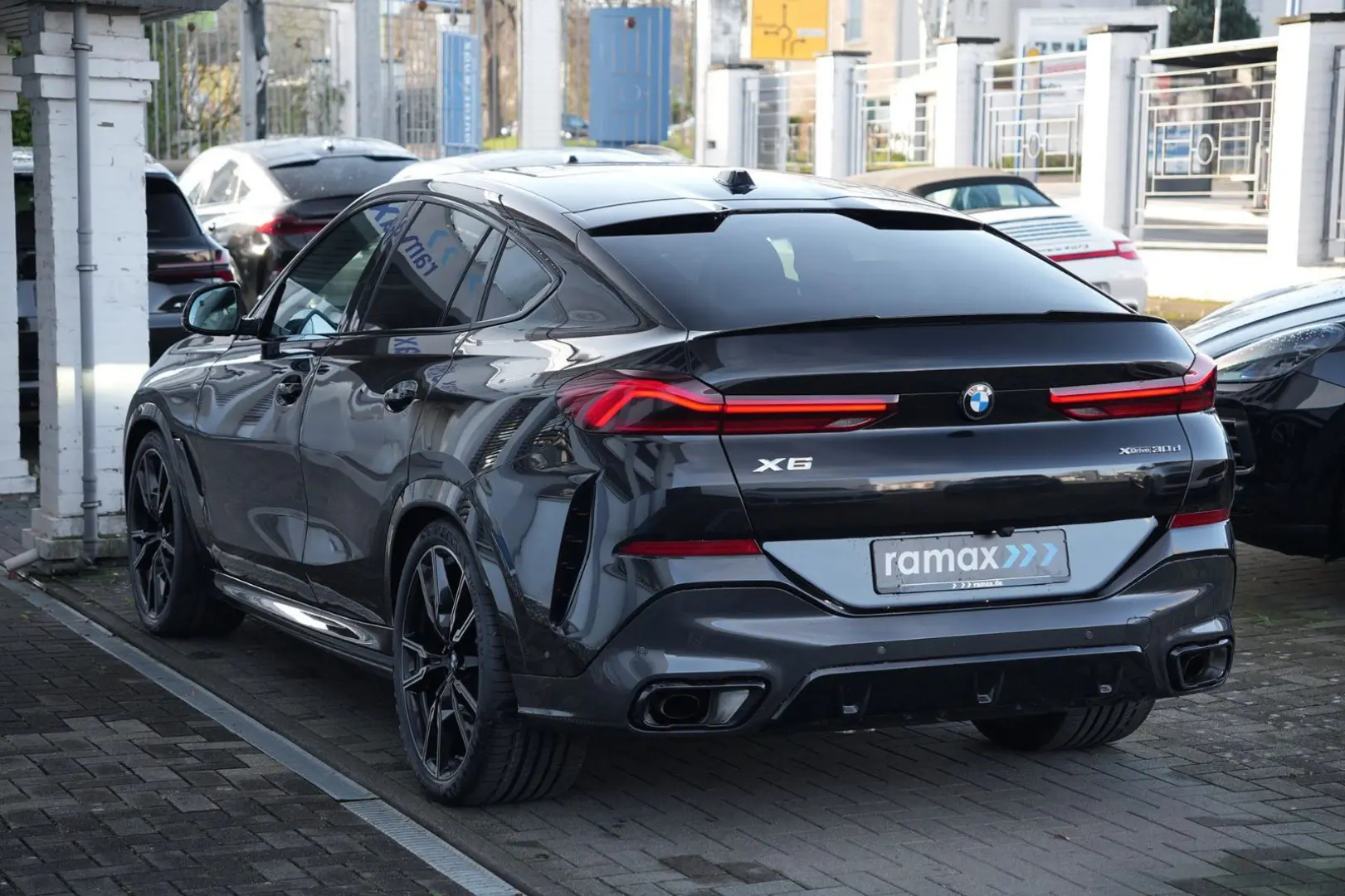 X6 xDrive30d M SPORT PRO-LUFTF.-PANO-HUD-H K-22M