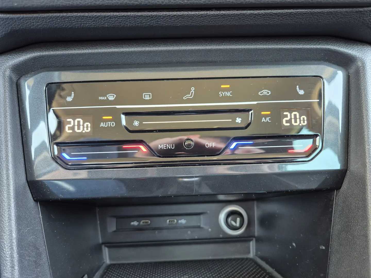 Volkswagen Tiguan 2.0 TDI 150 CP DSG Life 2022