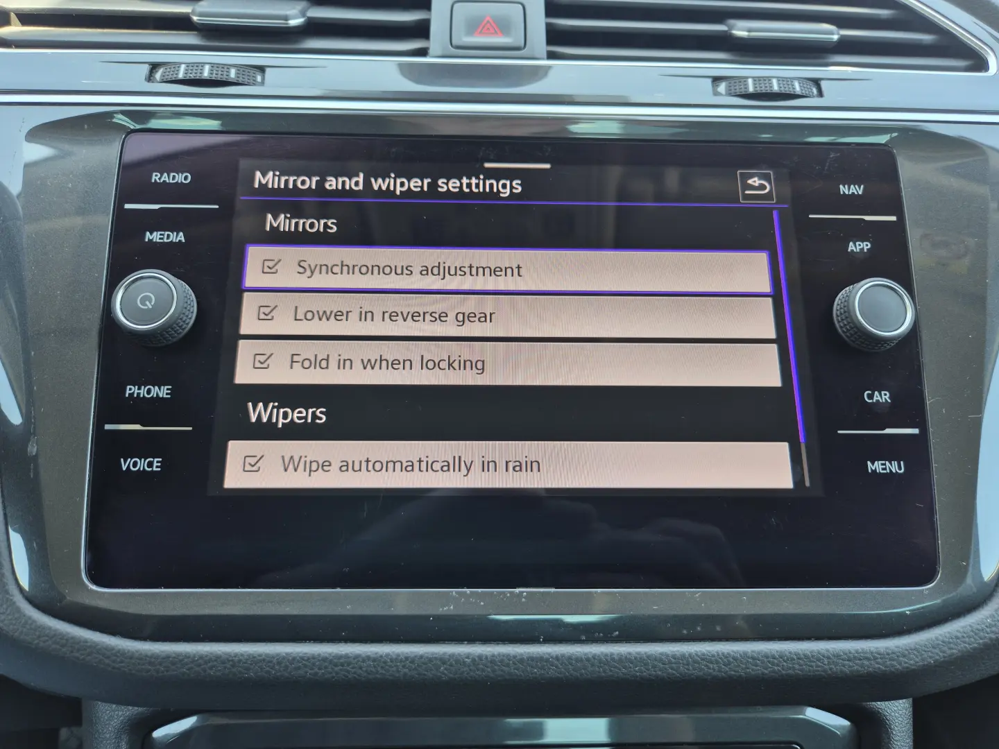 Volkswagen Tiguan 2.0 TDI 150 CP DSG Life 2022