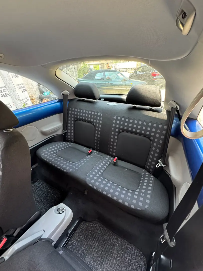 Volkswagen Beetle – 2000