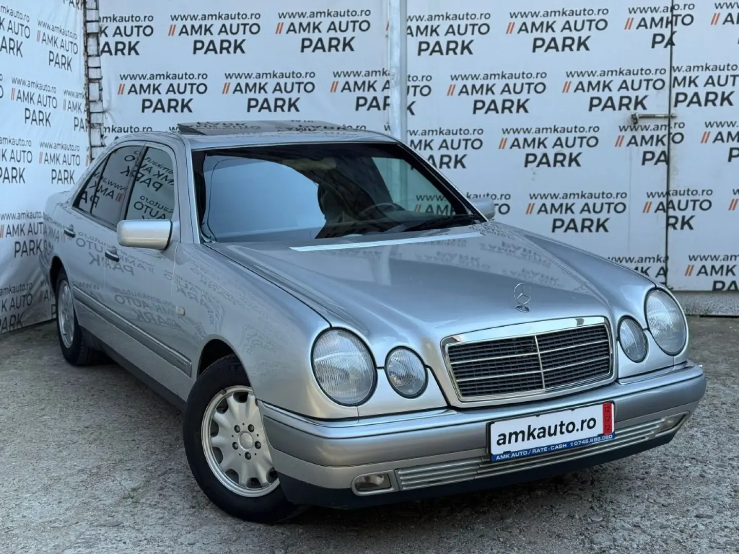 Mercedes E200 – 1998