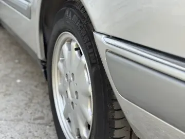 Mercedes E200 – 1998