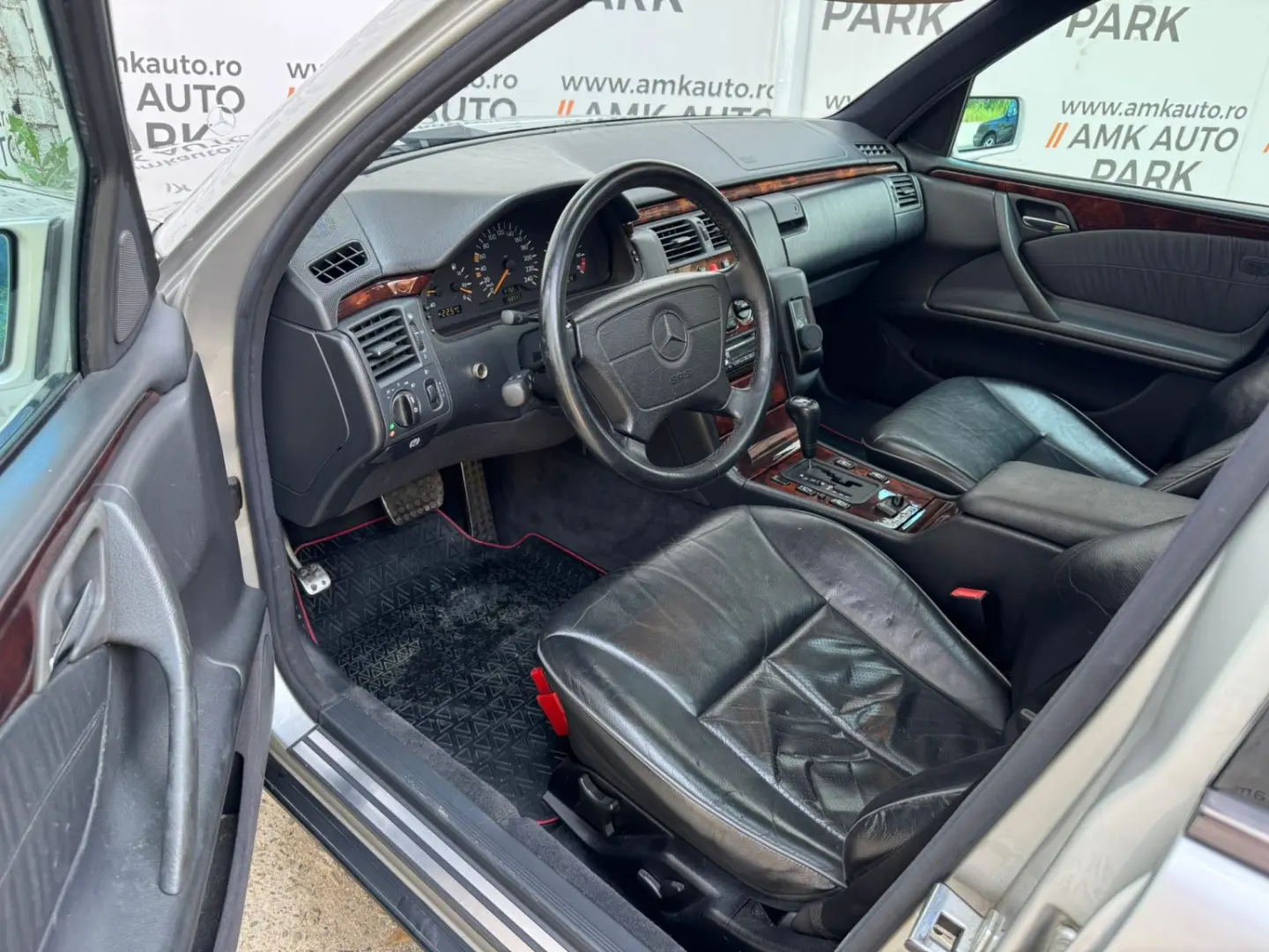 Mercedes E200 – 1998