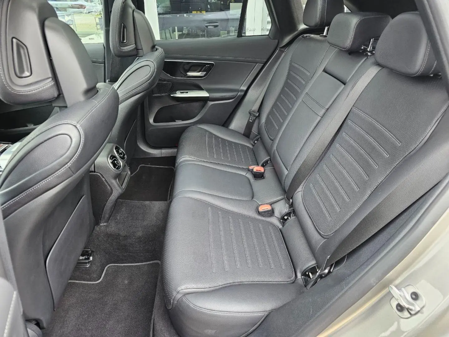 GLC 300 e 4Matic FINAL EDITION AMG PAKET MBUX