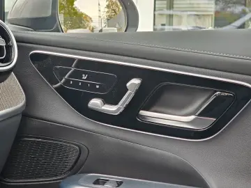 GLC 300 e 4Matic FINAL EDITION AMG PAKET MBUX