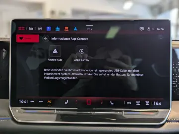 Tiguan 2.0TDI R-Line 4M Pano H K AHK Matrix 20