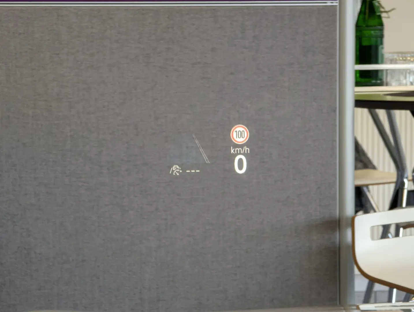 Tiguan 2.0TDI R-Line 4M Pano H K AHK Matrix 20