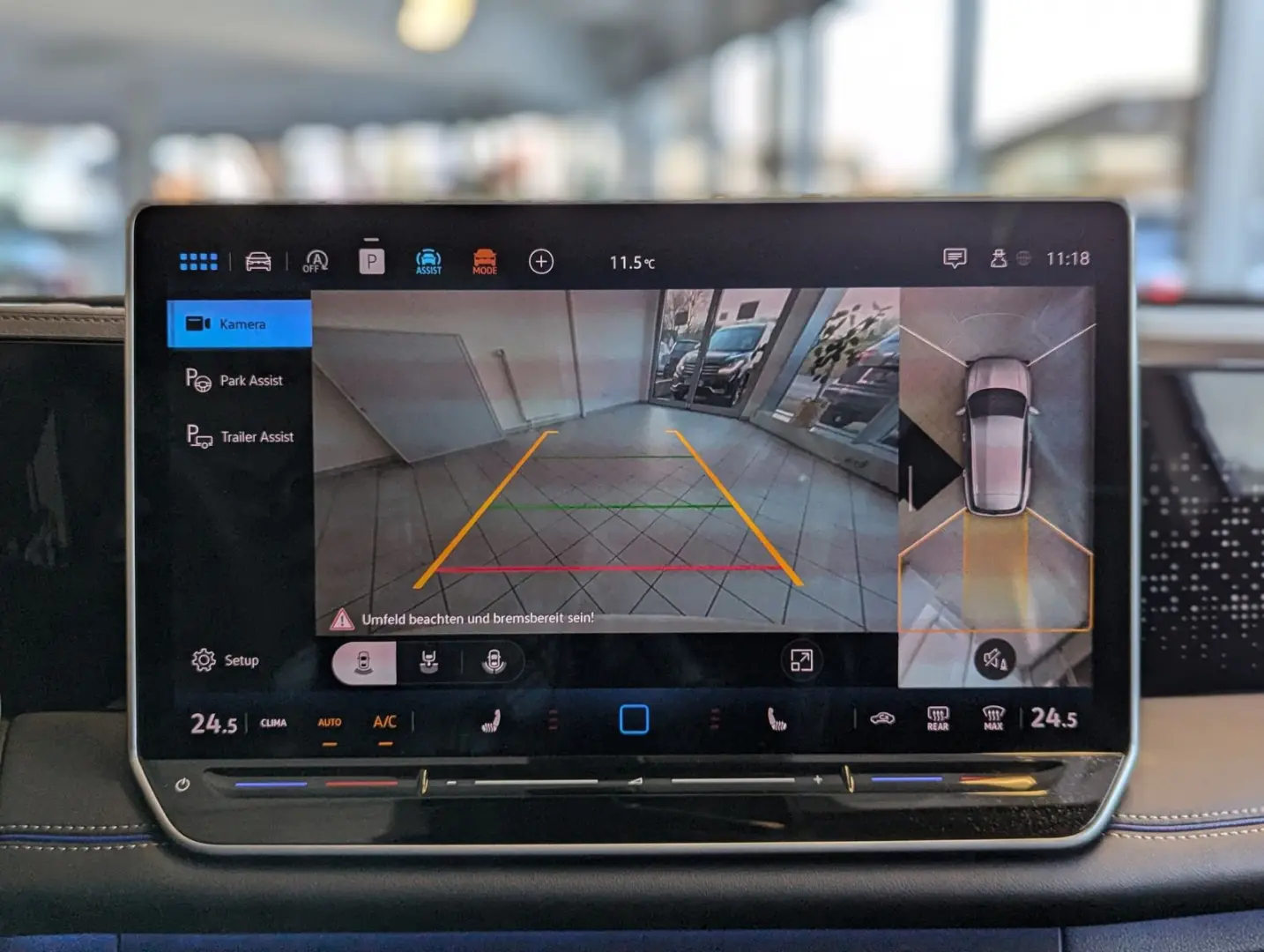 Tiguan 2.0TDI R-Line 4M Pano H K AHK Matrix 20