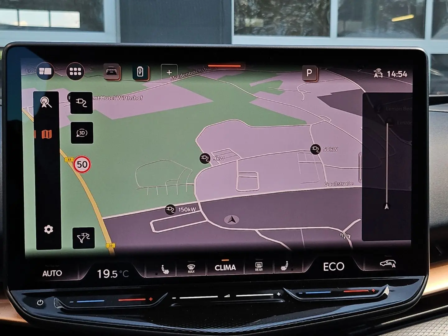 Tavascan VZ 4D 250 kW LED Navi RüKa DCC Pano ACC