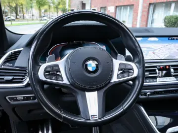 X6 xDrive 30 d M Sport   PANO-360 -SPUR-AMBIENTE