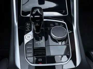 X6 xDrive 30 d M Sport   PANO-360 -SPUR-AMBIENTE