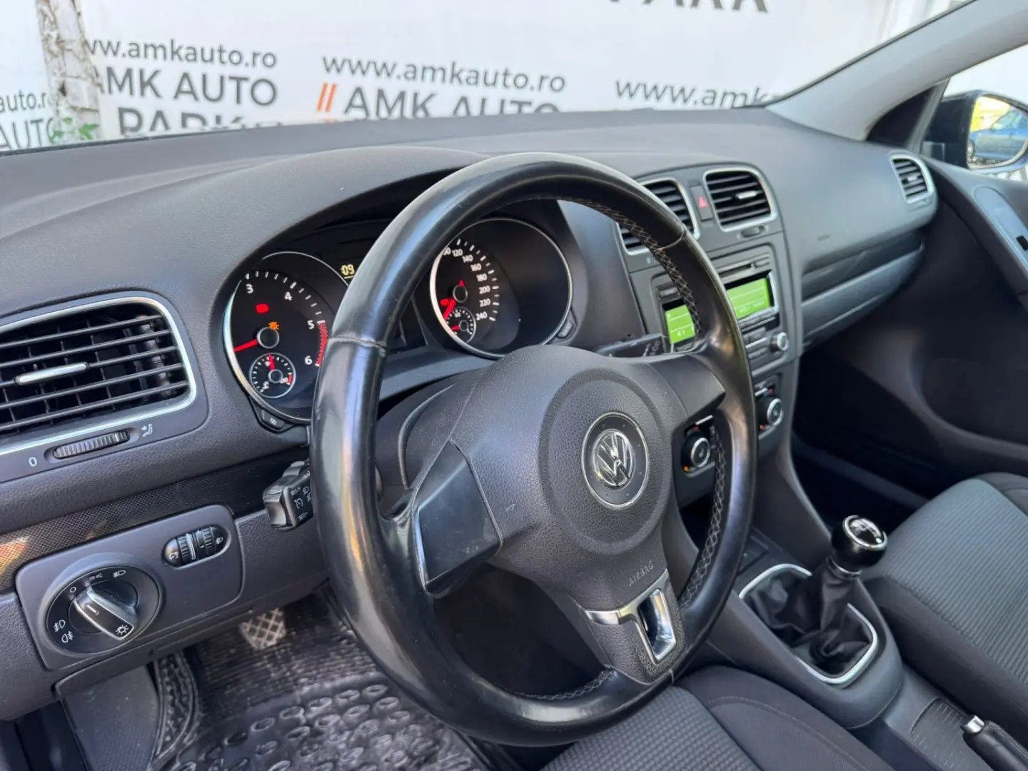 Volkswagen Golf - 2011